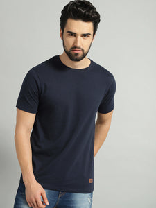 Men Navy Solid Round Neck T-shirt